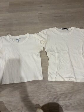 Brandy Melville tee - two pairs